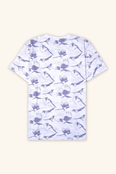 Happy Bay White Forest Men’s T-shirt – Relaxed fit, ideal for casual days. Order now and enjoy stylish comfort!