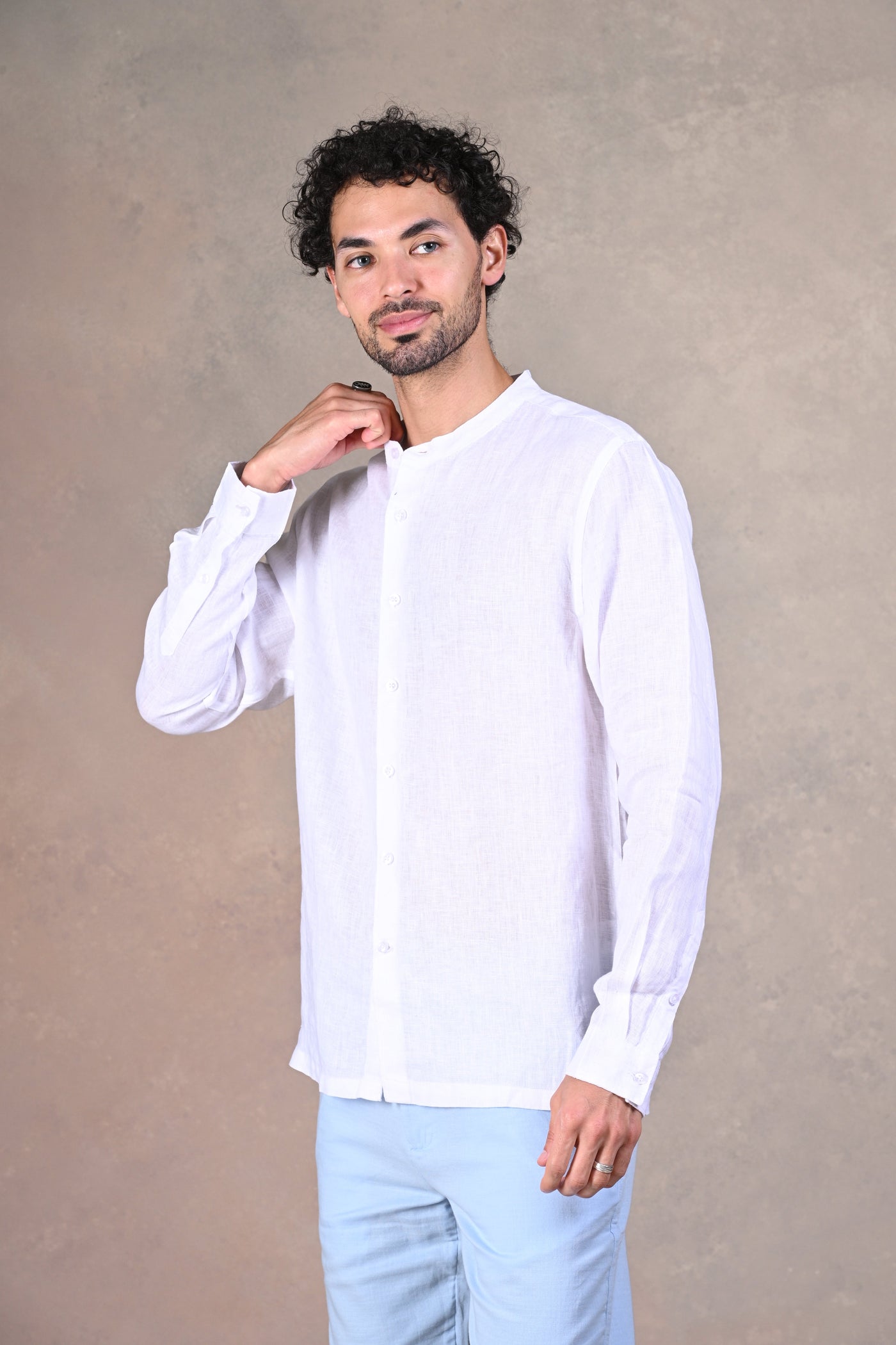 Happy Bay Classic White Shirt  A pure white shirt for every occasion. Shop now!